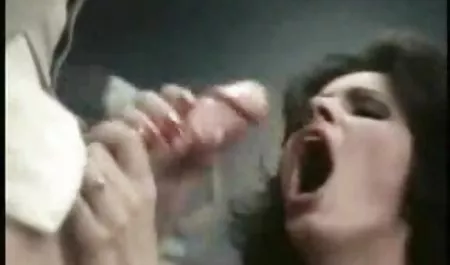 Perawat seksi Asia, Kalina Ryu, meniduri pasien bokep 3gp porn yang sakit