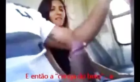 Lesbian busty di lingerie seksi download video selingkuh 3gp membelai di tempat tidur dengan lidah