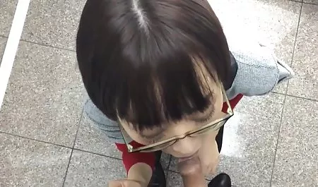 Seorang pria datang untuk wawancara dan bercinta dengan sekretaris anal berdada video bokep jav 3gp anal