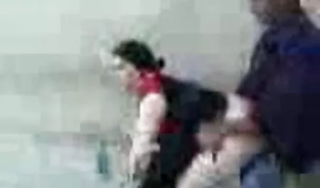 Brunette yang sangat bokep kartun 3gp panas dan berdada Rita mengendarai ayam