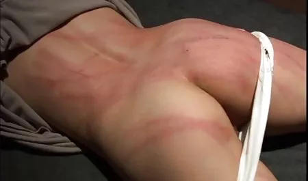 Pria 3gp indohot penuh nafsu yang dewasa dengan penuh gairah meniduri pirang cantik yang cantik