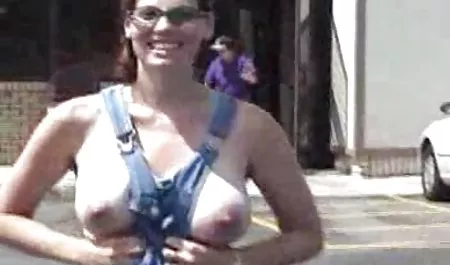 Bayi itu benar-benar ingin kontol gemuk untuk masuk ke dalam pantatnya. Dia berdiri dengan krustasea dan berdoa agar anusnya akan mengalami kekerasan. Pelacur download video bokep gratis 3gp itu menjerit keras dan menendang ketika dia kacau