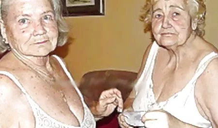 Blowjob semacam itu akan menjadi awal yang sangat baik untuk pertemuan seksual yang sangat baik free download bokep 3gp dengan pelacur bernafsu