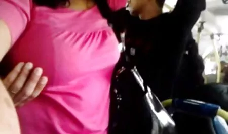 Bayi download video pemerkosaan 3gp itu membuka kancing celananya dan menghisap kontol kakaknya
