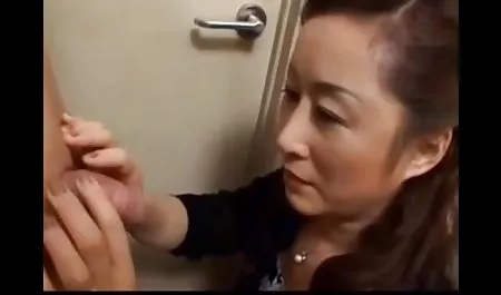 Hard fucked bokep barat selingkuh 3gp brunette yang tidak dikenal di sebuah kafe